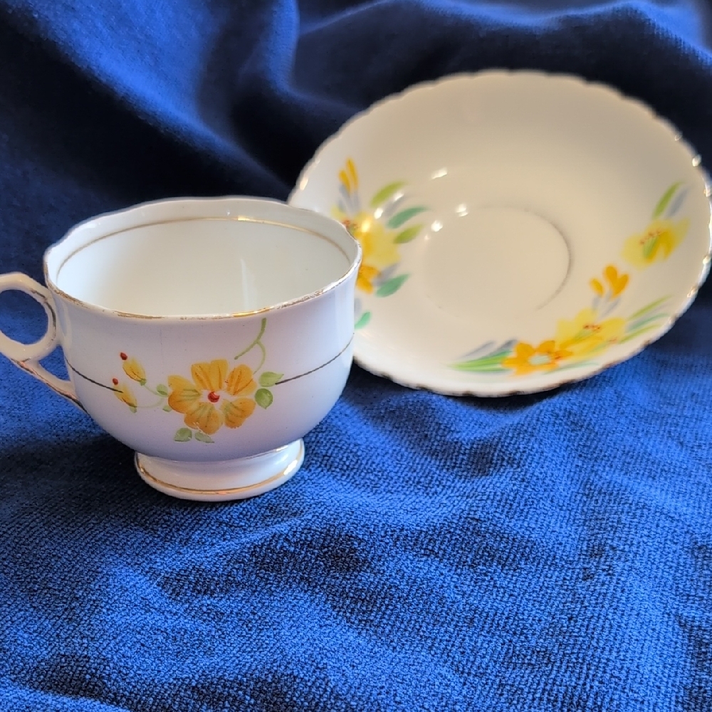 Floral Teacup and Saucer Set
